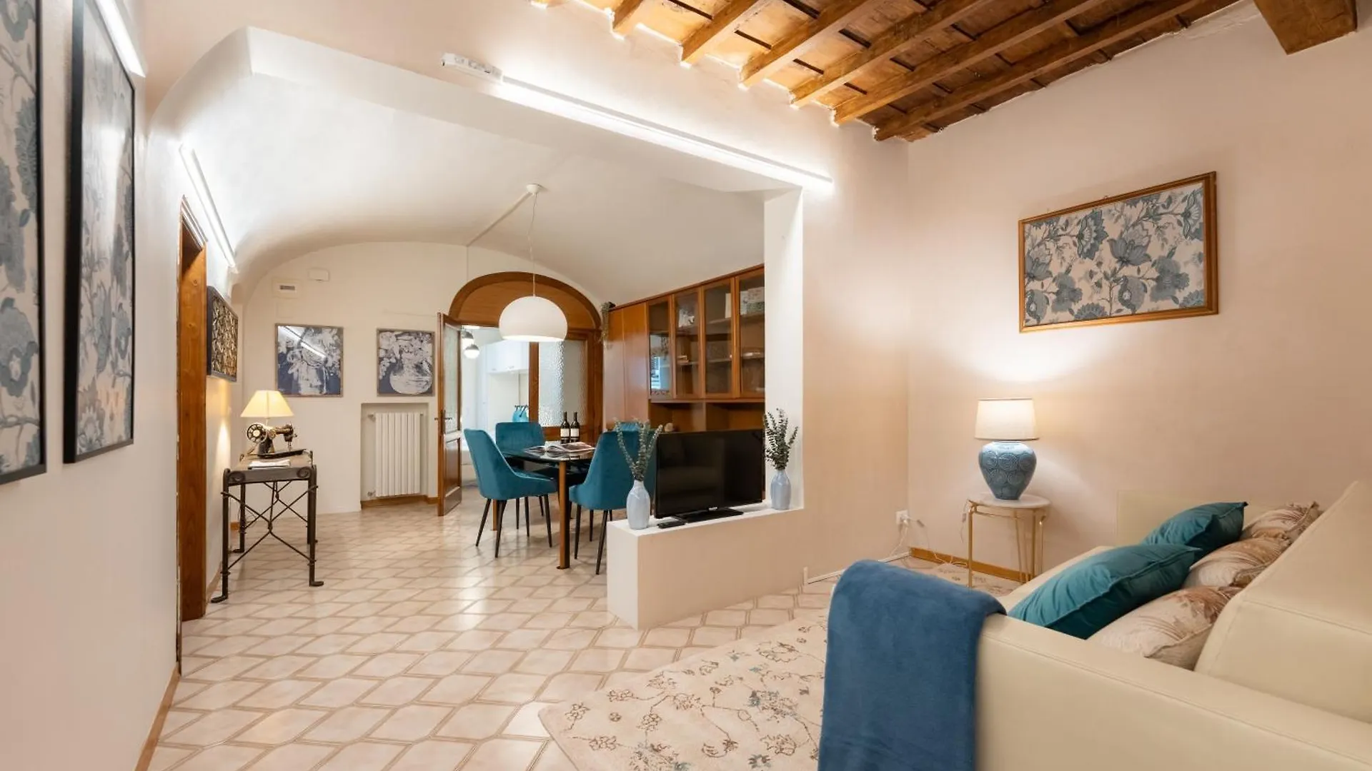 Via Sant'Egidio, 3 Florence - Spacious And Bright Just 300Mt From The Duomo
